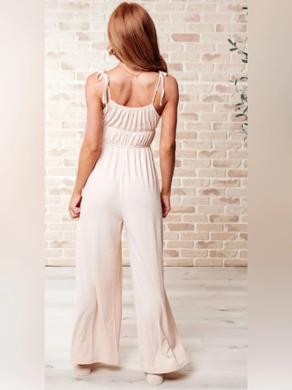 With Love Molly The Eden Wide Leg Jumpsuit in Apricot, Size L, NWOT - Picture 2 of 6